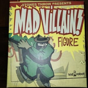 Kidrobot Stones Throw Madvillain Gray MF Doom Toy Figure Collectible New Grey
